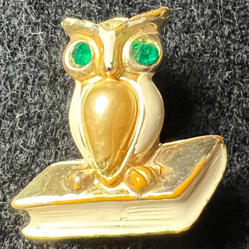 Vintage Gold Owl with Green Eyes Brooch